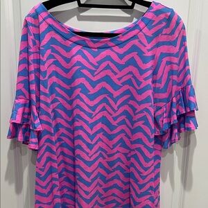 Lilly Pulitzer Vibrant Pink and Blue Chevron Tee